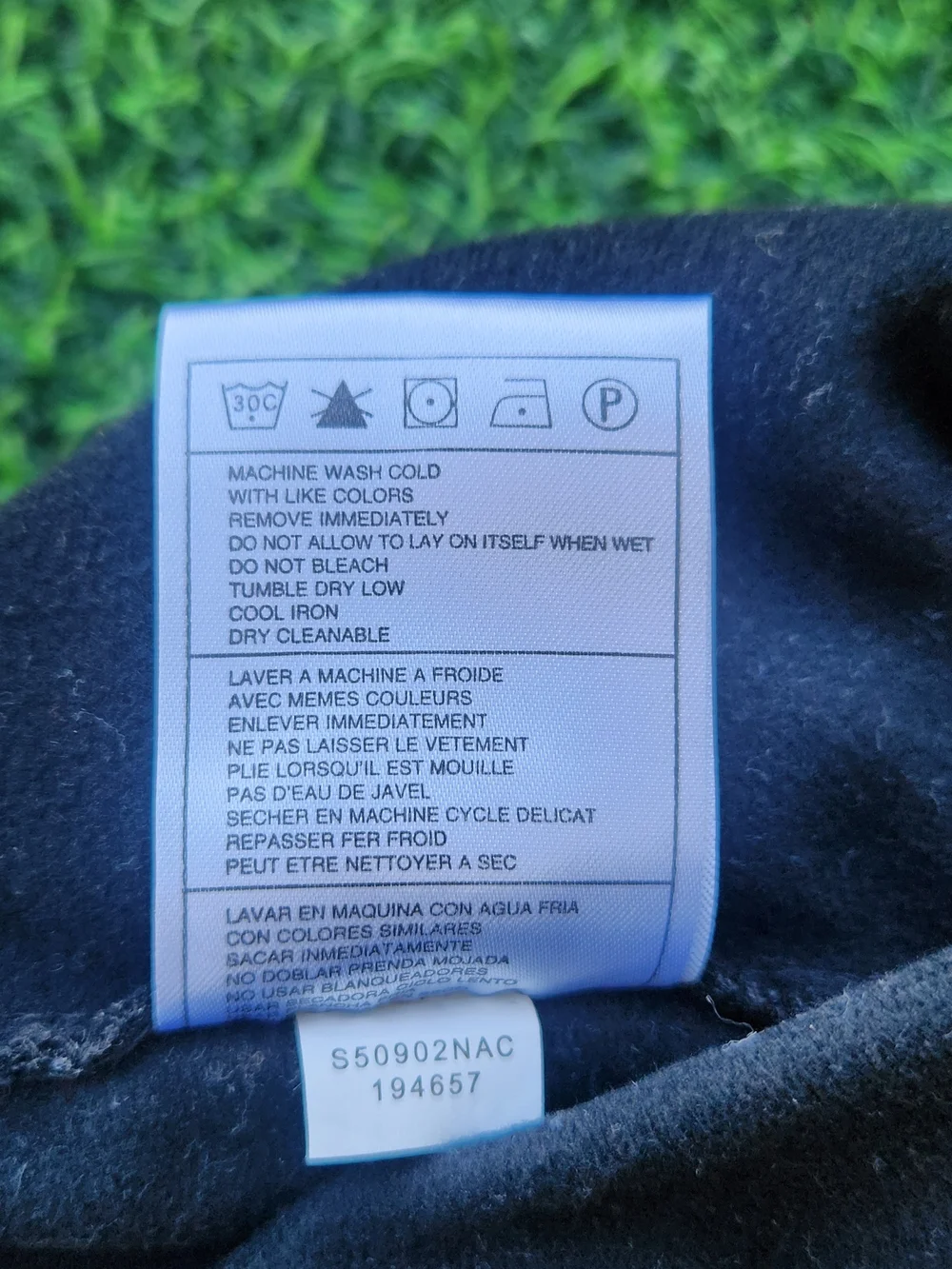 Vintage Air Jordan 20th Anniversary Track Pants – Men’s Medium – White/Black/Red